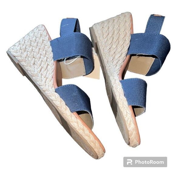 ✨Women's Blue André Assous Allison Elastic Wedge Sandals✨ - Picture 5 of 7